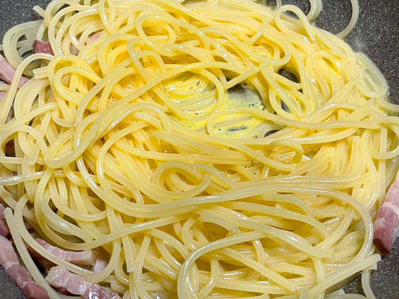カルボナーラ（パンチェッタ、生クリーム、卵黄×1）調理画像6