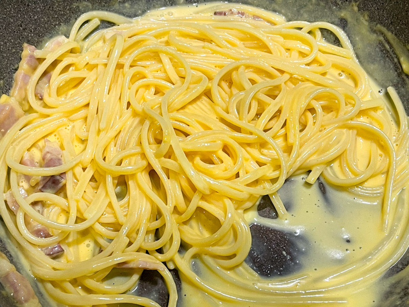 カルボナーラ（パンチェッタ、生クリーム、卵黄×2）調理画像8